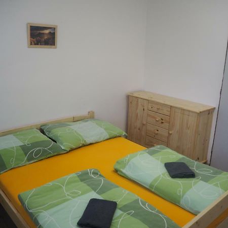 Economy Apartments Ceske Svycarsko Hřensko Exterior foto
